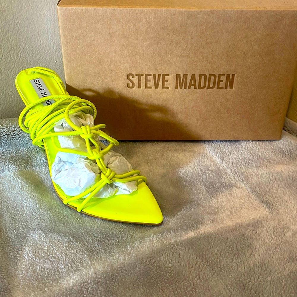 Size 10 Steven Madden